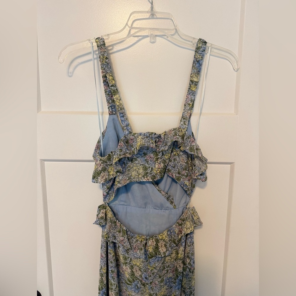 ASTR wildflower ruffle dress - Picture 8 of 11